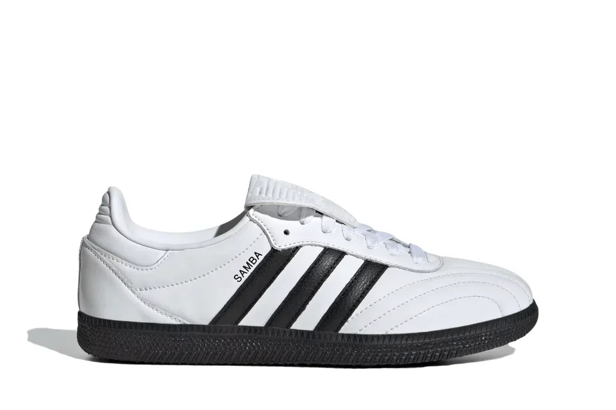 Tênis Adidas Samba LT Cloud White Core Black Black Sole vista lateral