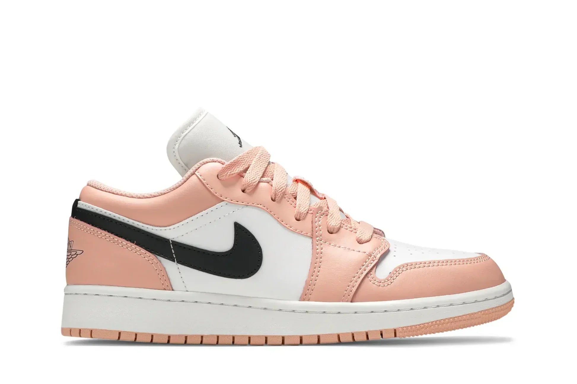 Tênis Air Jordan 1 Low GS Light Arctic Pink Rosa vista lateral