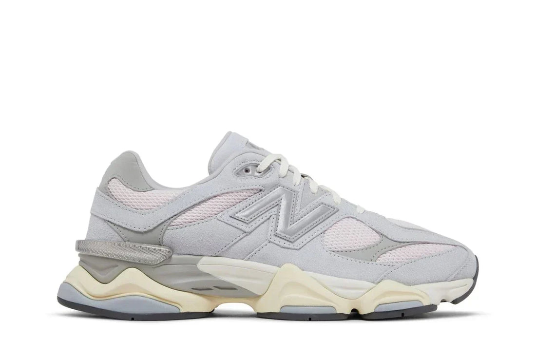 Tênis New Balance 9060 Pink Granite Silver Metallic Silver Cinza vista lateral