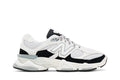 Tênis New Balance 9060 Reflection Black Suede Branco vista lateral