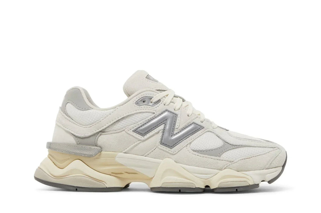 Tênis New Balance 9060 Sea Salt Concrete Branco vista lateral
