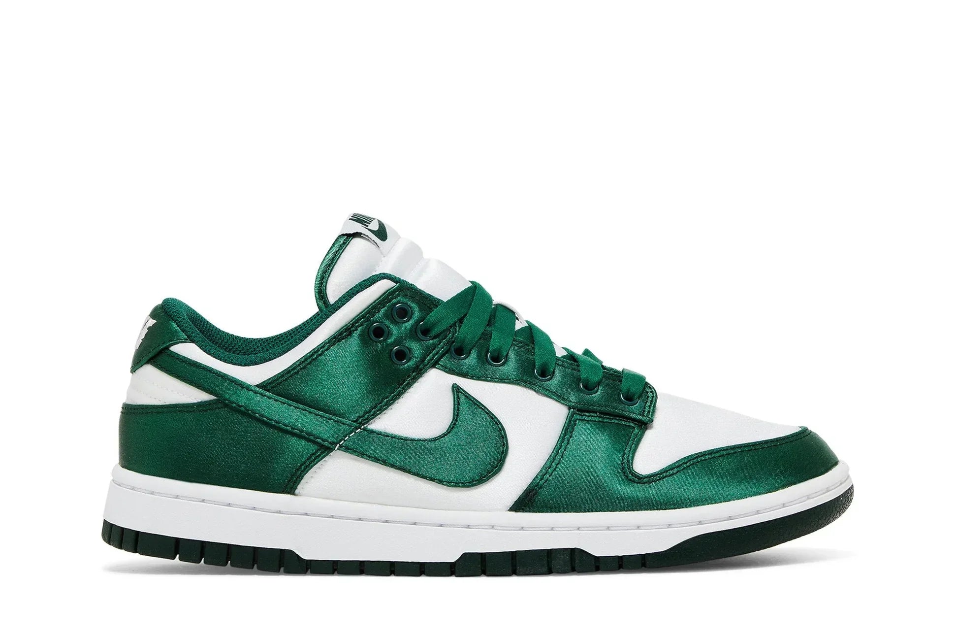 Tênis Nike Dunk Low Satin Green Verde vista lateral