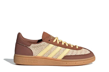 Tênis Adidas Handball Spezial Preloved Brown Orange Tint Gum Marrom vista lateral