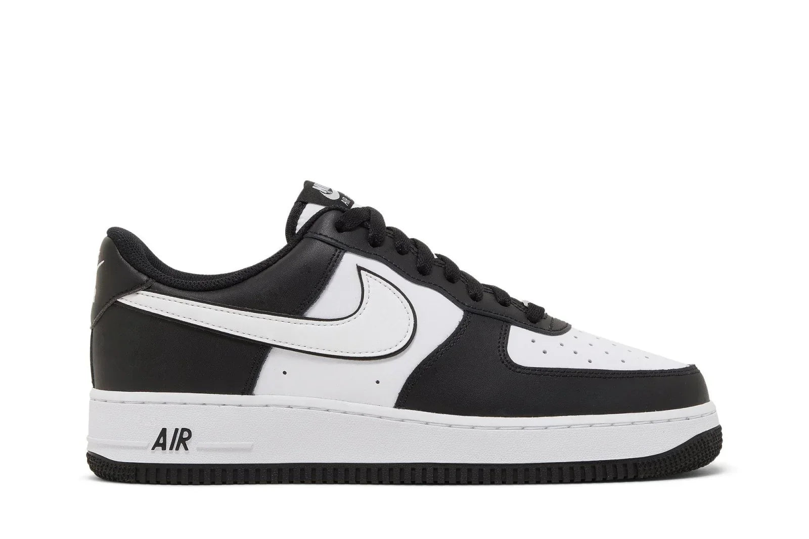 Tênis Air Force 1 Low 07 Panda Preto vista superior