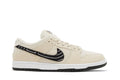 Tênis Nike SB Dunk Low Albino & Preto Jiu-Jitsu vista lateral