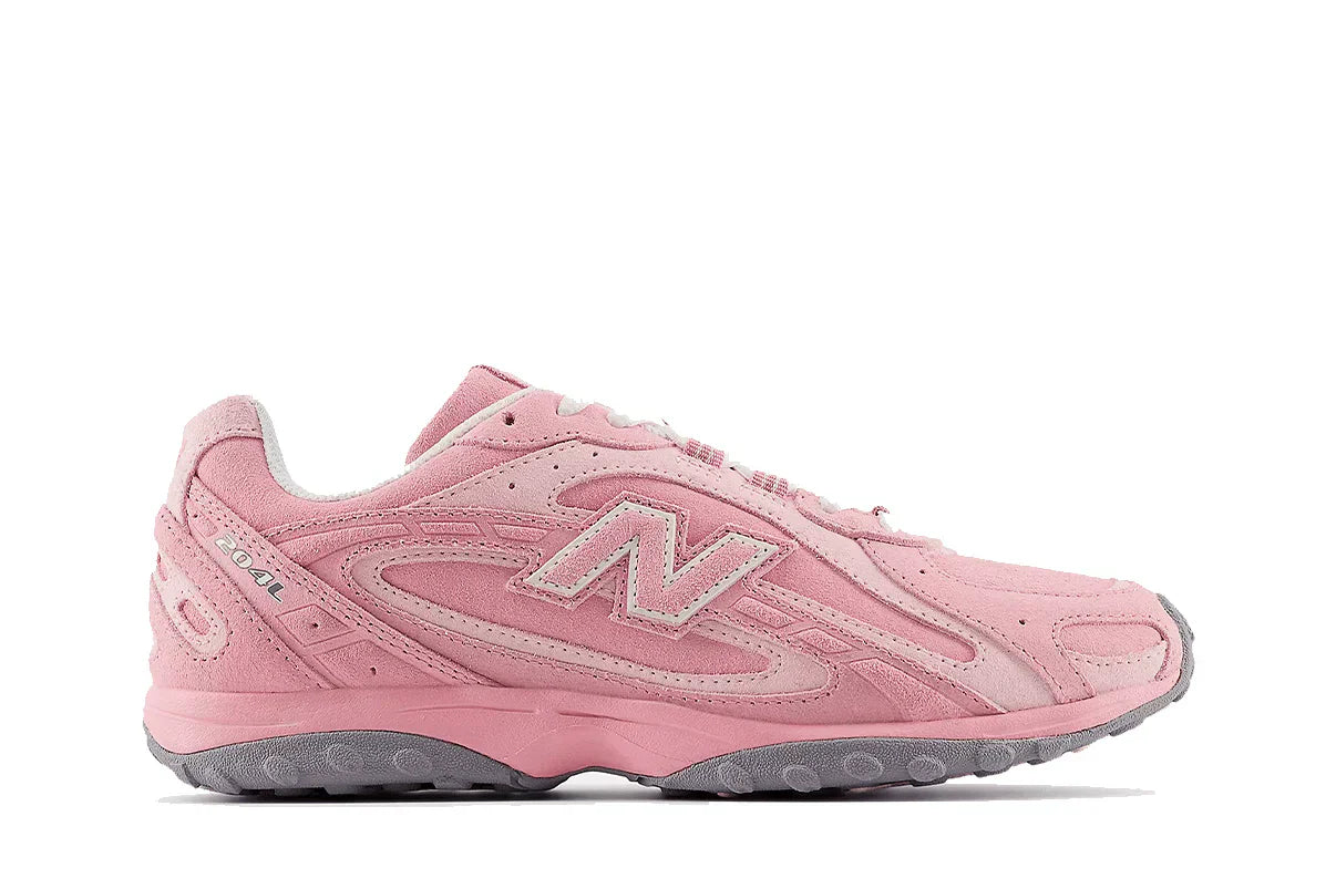 Tênis New Balance 204L Pastel Pink Rosa vista lateral