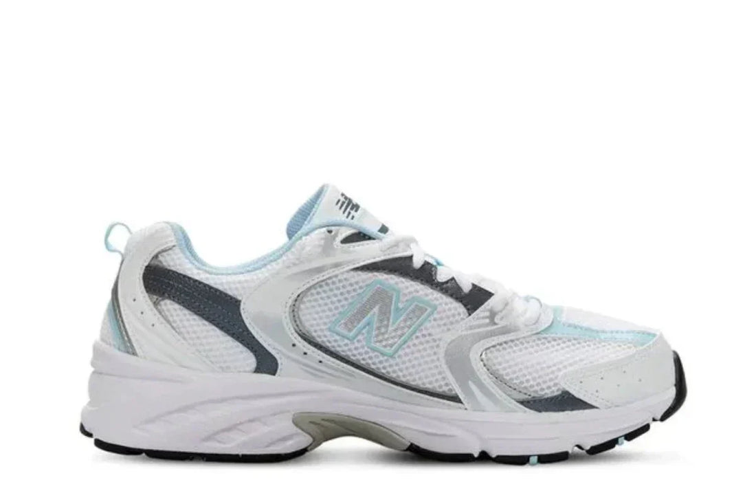 Tênis New Balance 530 White Light Crome Blue Branco vista lateral