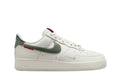 Tênis Nike Air Force 1 07 LE Year of Snake 2025 Branco vista lateral