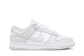 Tênis Nike Dunk Low Photon Dust Branco vista superior